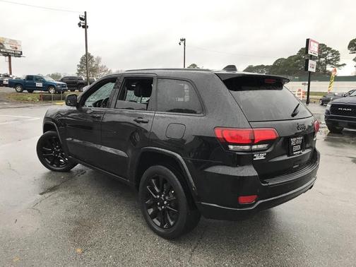 2018 Jeep Grand Cherokee Altitude