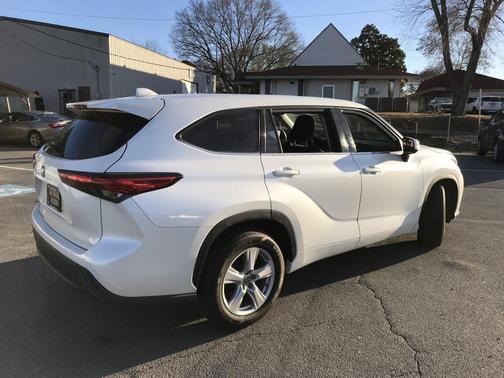 2021 Toyota Highlander L