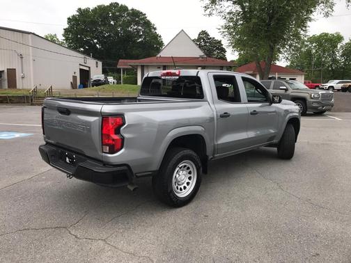 Sterling Gray Metallic 2024 Chevrolet Colorado WT