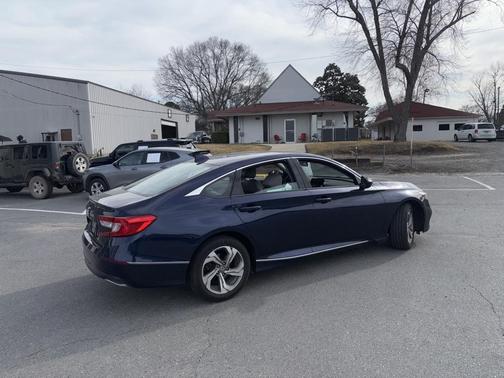 2018 Honda Accord EX