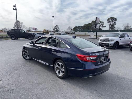 2018 Honda Accord EX