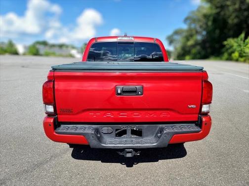 2017 Toyota Tacoma SR5