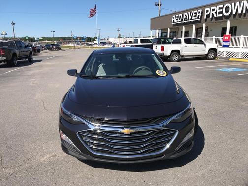 Dark Ash Metallic 2022 Chevrolet Malibu FWD LT
