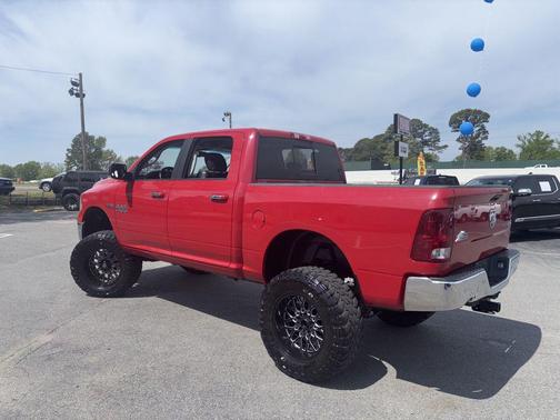 Flame Red Clearcoat 2018 RAM 1500 Big Horn