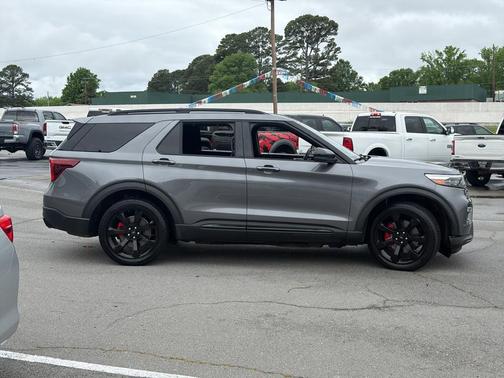 Carbonized Gray Metallic 2021 Ford Explorer ST