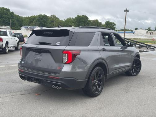 Carbonized Gray Metallic 2021 Ford Explorer ST