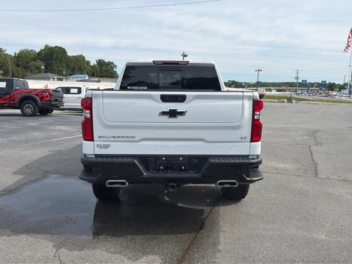 Summit White 2025 Chevrolet Silverado 1500 LT Trail Boss