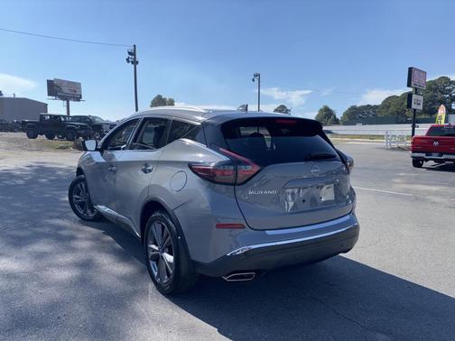 2023 Nissan Murano Platinum FWD