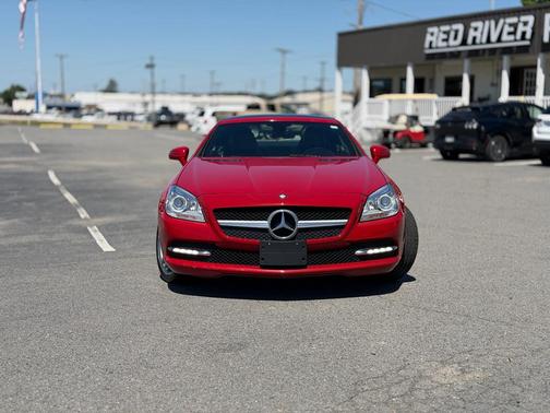 Mars Red 2015 Mercedes-Benz SLK-Class SLK 250
