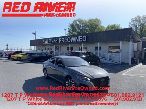 Gun Metallic 2025 Nissan Altima SV FWD