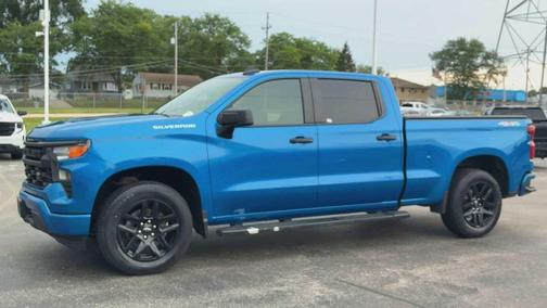 2022 Chevrolet Silverado 1500 Custom