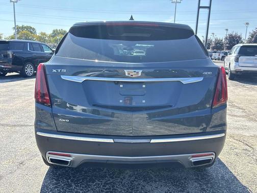 2020 Cadillac XT5 Premium Luxury