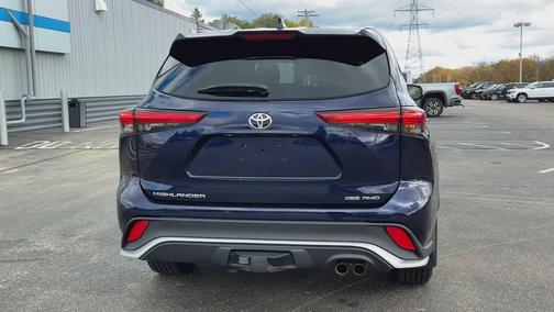 2021 Toyota Highlander XSE