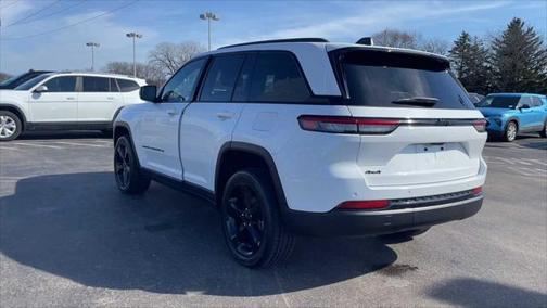2023 Jeep Grand Cherokee Altitude