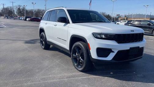 2023 Jeep Grand Cherokee Altitude