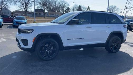 2023 Jeep Grand Cherokee Altitude