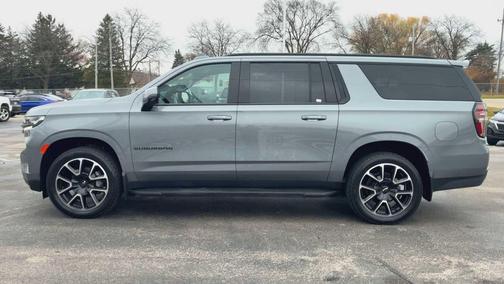 2022 Chevrolet Suburban RST