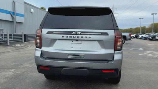 2023 Chevrolet Suburban 4WD Z71