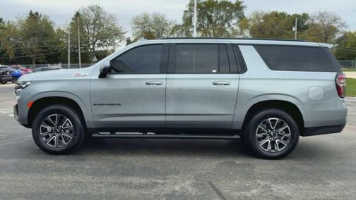 2023 Chevrolet Suburban 4WD Z71