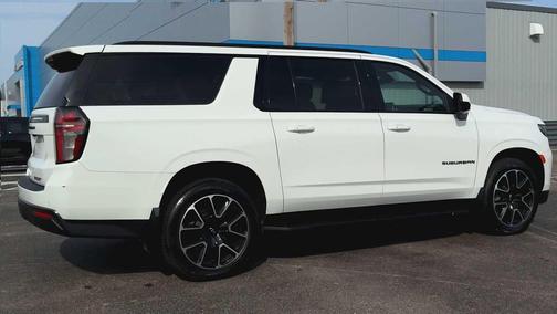 2021 Chevrolet Suburban RST