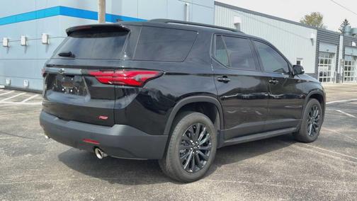 Mosaic Black Metallic 2023 Chevrolet Traverse RS