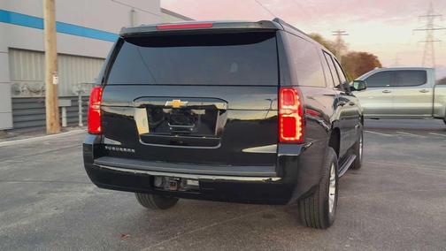 2019 Chevrolet Suburban LT