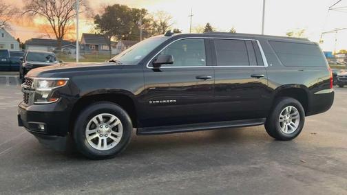 2019 Chevrolet Suburban LT