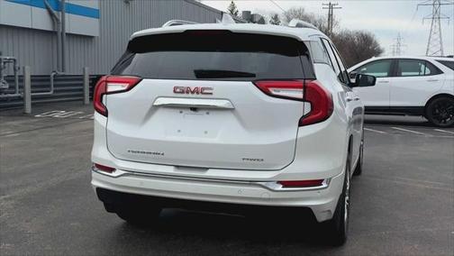 2022 GMC Terrain Denali