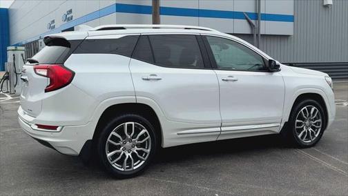 2022 GMC Terrain Denali