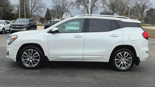 2022 GMC Terrain Denali