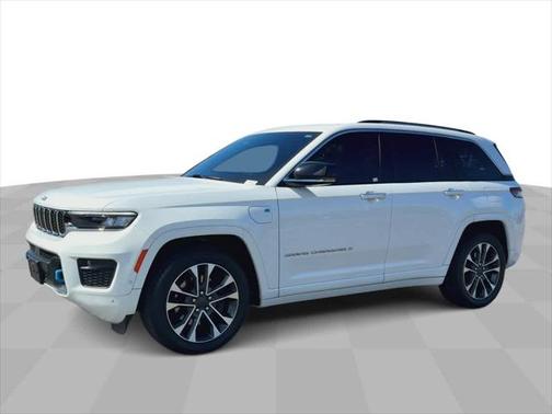 2022 Jeep Grand Cherokee 4xe Overland