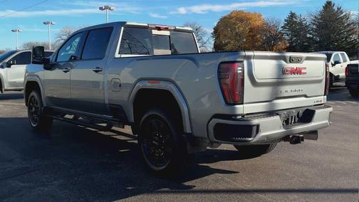 2024 GMC Sierra 2500 AT4