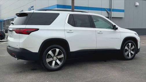 2022 Chevrolet Traverse LT Leather