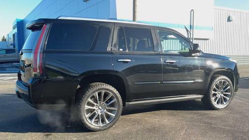 2020 Cadillac Escalade Premium Luxury