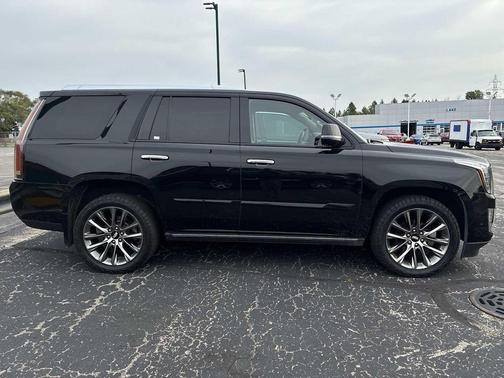 2020 Cadillac Escalade Premium Luxury