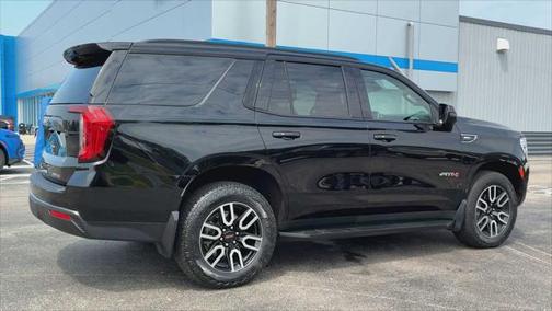 2023 GMC Yukon 4WD AT4