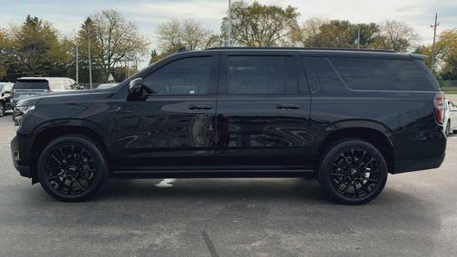 2023 Chevrolet Suburban 4WD High Country