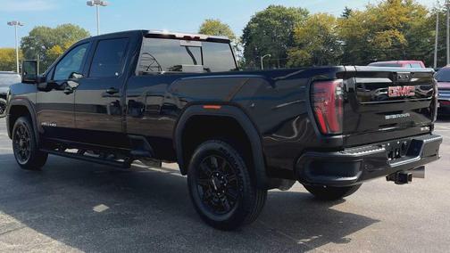 2024 GMC Sierra 2500 AT4