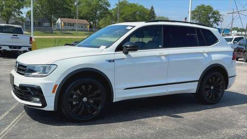 2021 Volkswagen Tiguan 2.0T SE R-Line Black