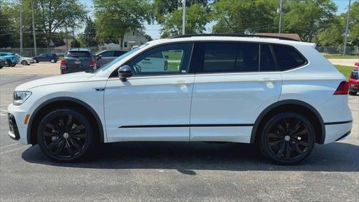 2021 Volkswagen Tiguan 2.0T SE R-Line Black