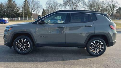 Sting-Gray Clearcoat 2022 Jeep Compass Limited