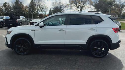 2022 Volkswagen Taos 1.5T SE