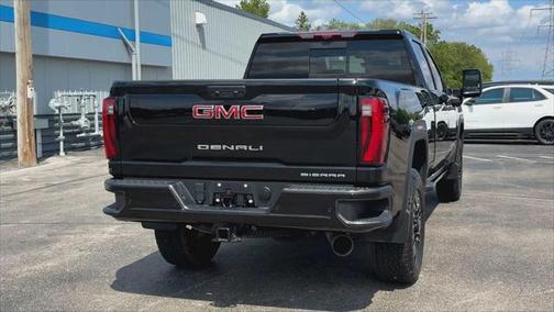 2024 GMC Sierra 2500 Denali