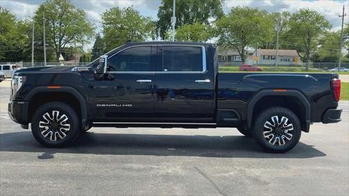 2024 GMC Sierra 2500 Denali