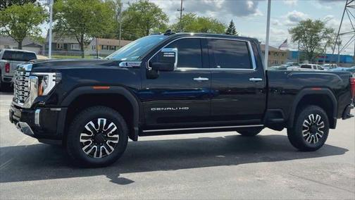 2024 GMC Sierra 2500 Denali