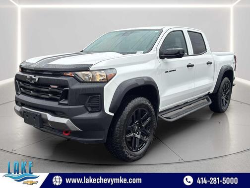 Summit White 2024 Chevrolet Colorado Trail Boss