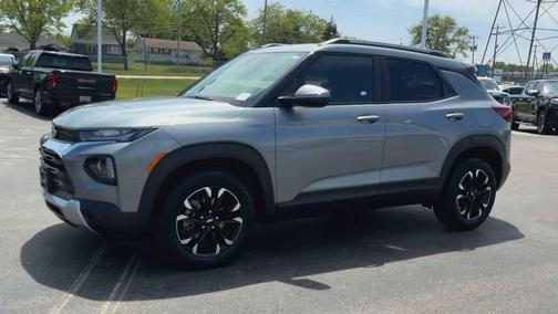 Sterling Gray Metallic 2023 Chevrolet Trailblazer LT