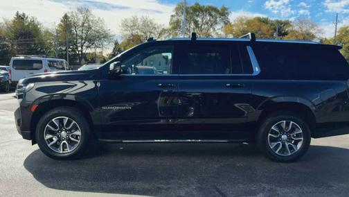 2022 Chevrolet Suburban LT
