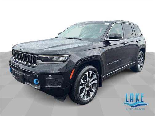2022 Jeep Grand Cherokee 4xe Overland