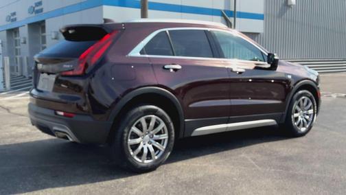 2021 Cadillac XT4 Premium Luxury